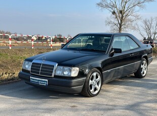 Mercedes-Benz W124