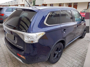 Mitsubishi Outlander 2014 2.0 140417km SUV