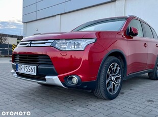 Mitsubishi Outlander 2.2 DID Intense + 4WD