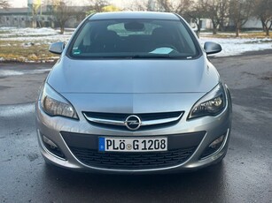 Opel Astra J 1.4 Turbo, Zadbane