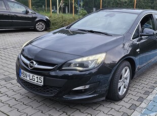 Opel Astra J Opel Astra *Xenon*Navi*Wersja Energy