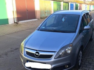 Opel Zafira B Sprzedam samochód osobowy Opel Zafira B