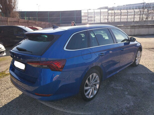 Skoda Octavia 2021 2.0 TDI 107045km Kombi