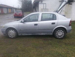 Sprzedam Opel Astra Cena 2.500 zł Do negocjacji