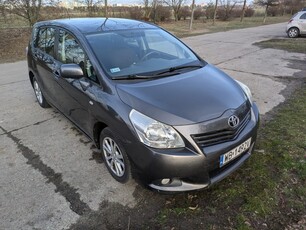 Toyota Verso super autko