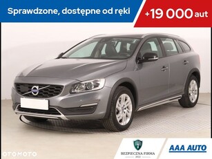 Volvo V60 Cross Country