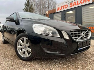 Volvo V60 I