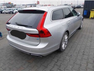 Volvo V90 2017 D4 156216km Kombi