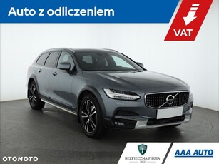 Volvo V90 Cross Country