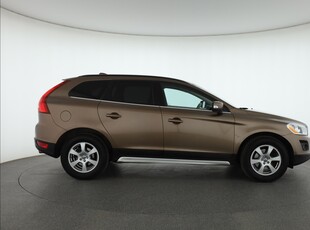 Volvo XC60 2010 D5 239827km SUV