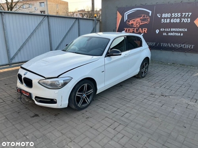 BMW Seria 1 118d Sport Line