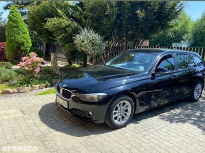 BMW Seria 3 318d