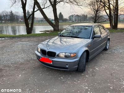 BMW Seria 3 318d