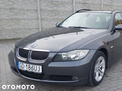 BMW Seria 3 318d