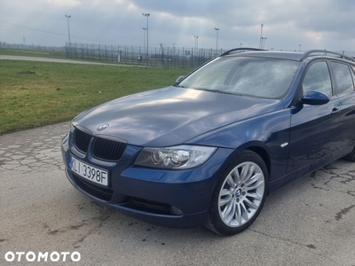 BMW Seria 3 320d DPF Touring Edition Fleet