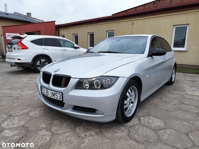 BMW Seria 3 320i