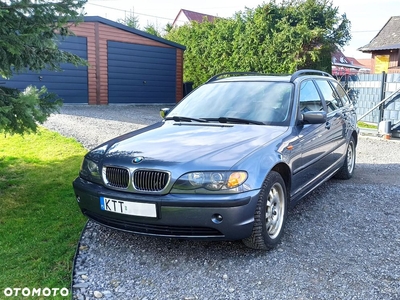 BMW Seria 3 325xi