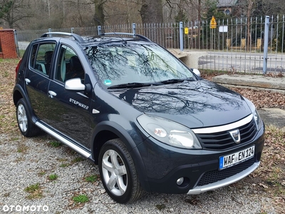 Dacia Sandero 1.6 16V Hi-Flex