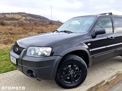 Ford Maverick 3.0 V6 Limited