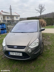 Ford S-Max 2.0 TDCi DPF Titanium