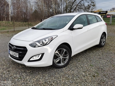 Hyundai i30 II 1.6 CRDi* Automat* Navi* Kamera* Alufelgi