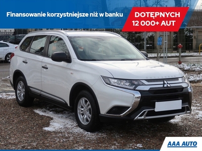 Mitsubishi Outlander III SUV Facelifting 2017 2.0 150KM 2018