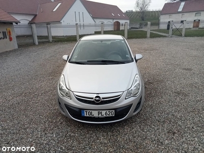 Opel Corsa 1.2 16V Cosmo