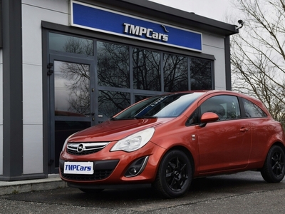 Opel Corsa D Hatchback 5d Facelifting 1.4 87KM 2012