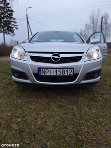 Opel Vectra 1.8 Essentia