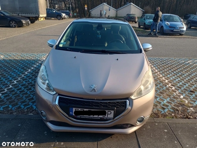 Peugeot 208 E-HDi 115 Stop&Start Allure