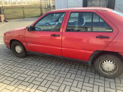 Seat Toledo I 1.6 i 75KM 1994