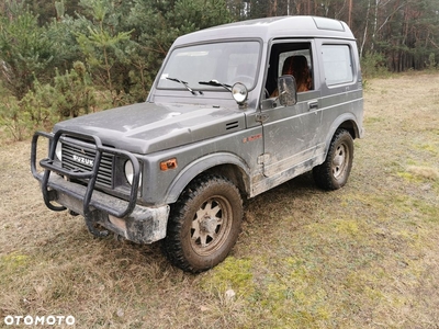 Suzuki Samurai