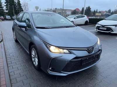 Toyota Corolla XII Sedan Facelifting 1.5 VVT-i 125KM 2023