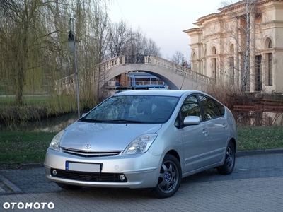 Toyota Prius 1.5 VVT-i Sol