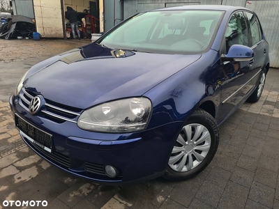 Volkswagen Golf VI 1.6 Highline