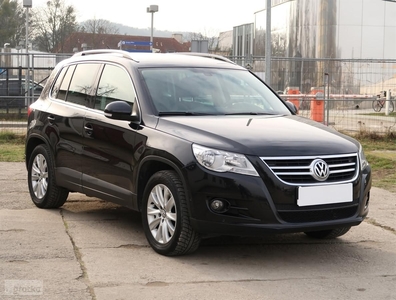 Volkswagen Tiguan , Salon Polska, 167 KM, VAT 23%, Navi, Klimatronic, Tempomat,