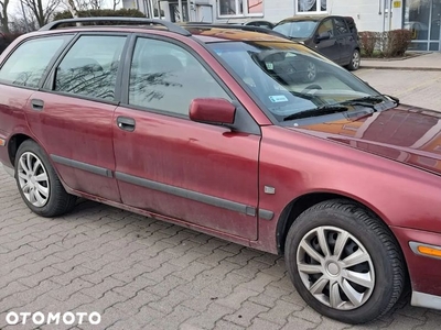 Volvo V40 2.0