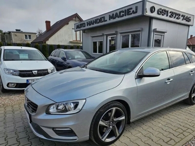 Volvo V60 I Kombi Facelifting 1.6 D2 115KM 2014