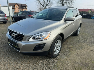 Volvo XC60 I SUV 2.0 D3 136KM 2012