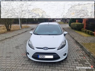 Ford Fiesta 1,2 benz 82KM ładny biały 5- drzwi