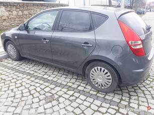 HYUNDAI I30 1,4 109KM ,garażowany, zadbany, bogate wyposażenie