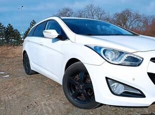 Hyundai i40 LED pdc