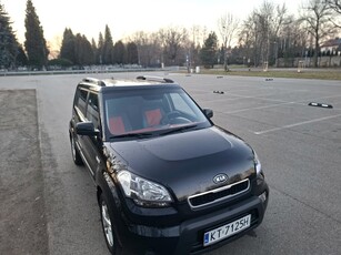 Kia Soul Gaz BRC klima relingi krajowy z czerwonym wnętrzem