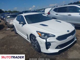 Kia Stinger 2.0 benzyna 2020r. (LAKE CITY)