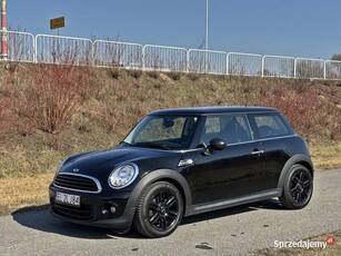 MINI ONE 2013 1.6benz, niski przebieg, podgrzewane fotele, ambient light