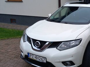 NISSAN X-TRAIL BENZYNA 1.6 DIG-T 2017 R. ZADBANY