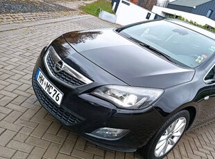 Opel Astra 2.0 CDTI 165km cosmo