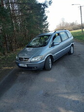 Opel Zafira a