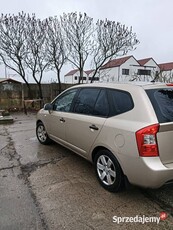 Sprzedam Kia Carens auto siedmio osobowe