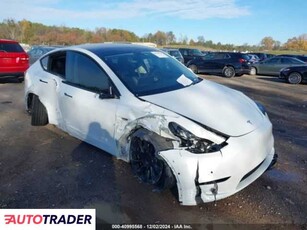 Tesla Model Y benzyna 2021r. (KNOXVILLE)